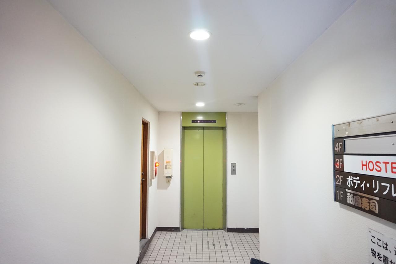 Hostel Rakutsuki 大阪 外观 照片